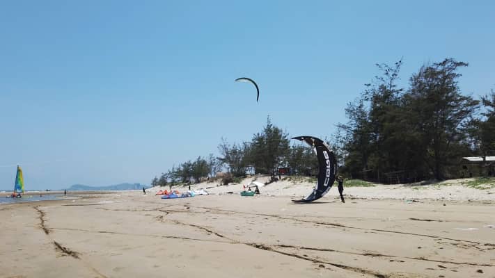 Bai Biển Dồi Nhai Ba Ria - Vung Tau - Public beach in Vung Tau, Vietnam