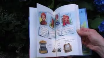 Bettina Göschl - Author