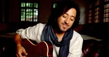 Fettah Can - Turkish singer-songwriter