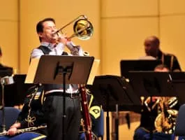 Nitzan Haroz - Israeli musician