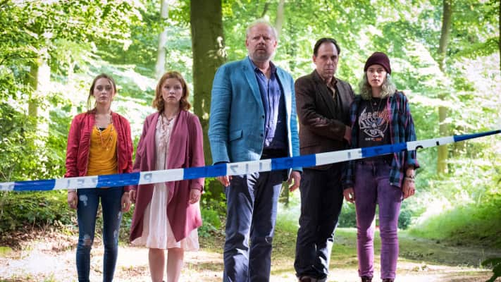 Tatort: Borowski und das Haus der Geister 2018 - 2018 ‧ Drama/Crime ‧ 1h 30m