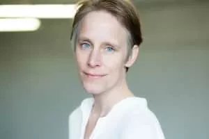 Viola Neumann - Actress