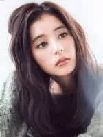 Yûko Araki - Japanese actress