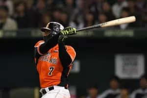 Yurendell DeCaster - Baseball player