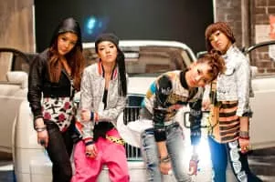 2NE1 - Girl group