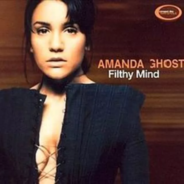 Amanda Ghost - Singer-songwriter