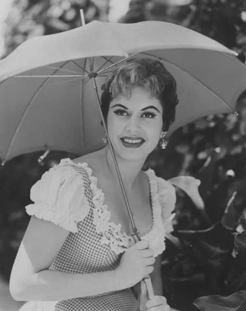 Ana Bertha Lepe - Mexican actress