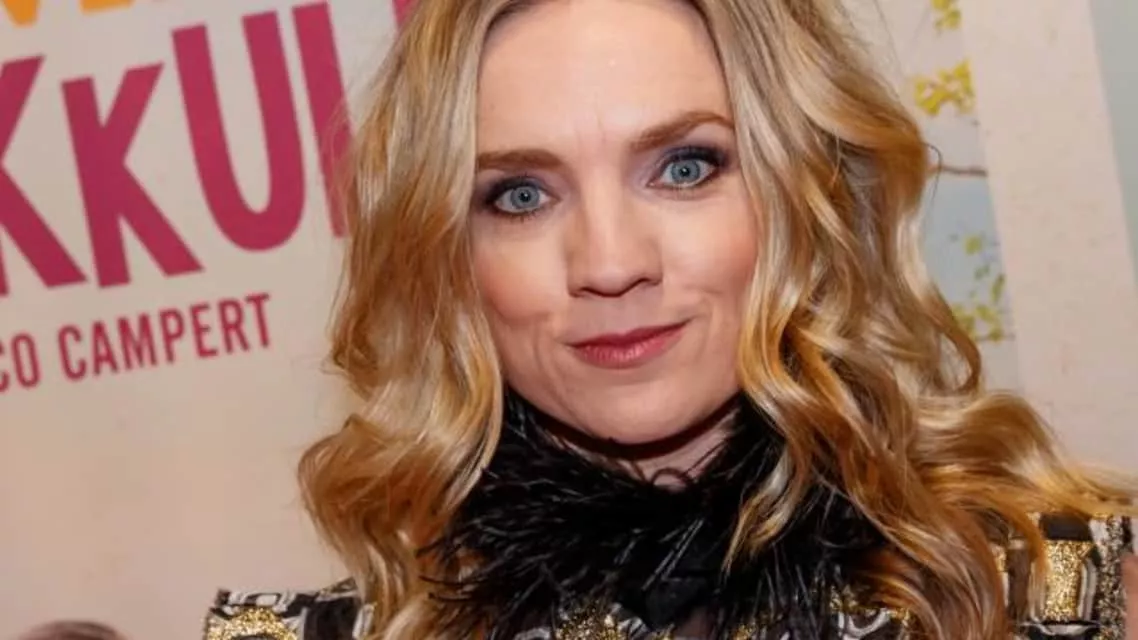 Anniek Pheifer - Actress