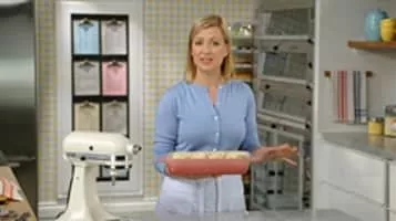 Bake with Anna Olson - 2012 ‧ Cooking show ‧ 5 seasons