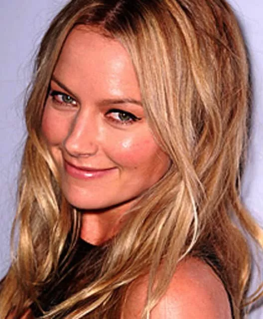 Becki Newton - American actress