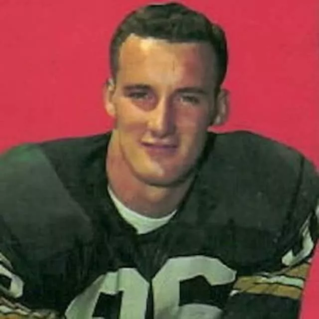Boyd Dowler - Football player