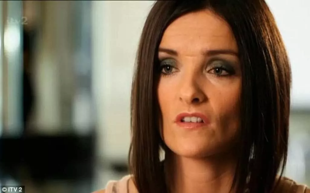 Edele Lynch - Irish singer-songwriter