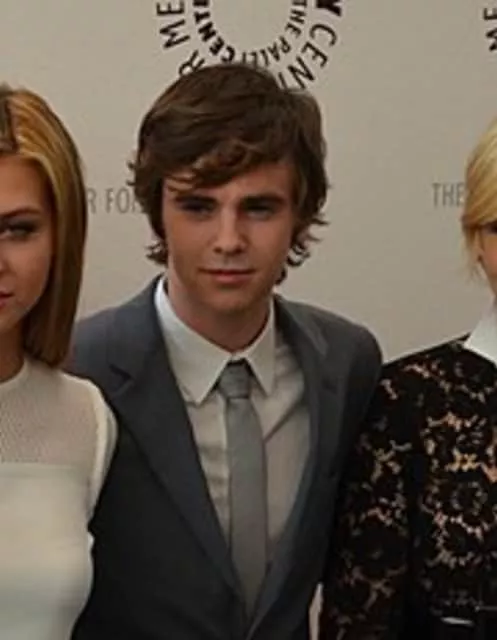 Freddie Highmore - English actor