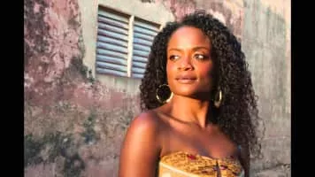 Izaline Calister - Dutch singer