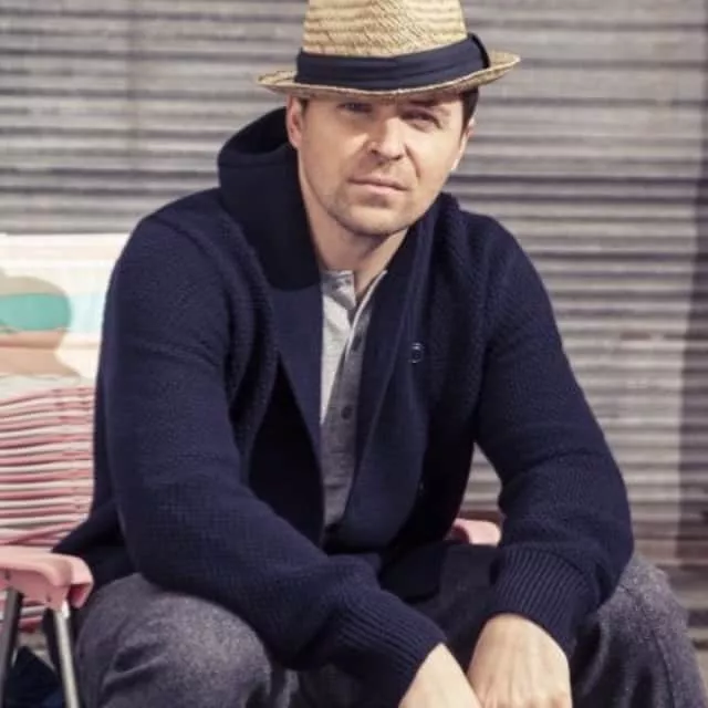 Kavan Smith - Canadian actor