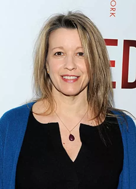 Linda Emond - American film actress