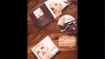 Lucy Ward - British singer