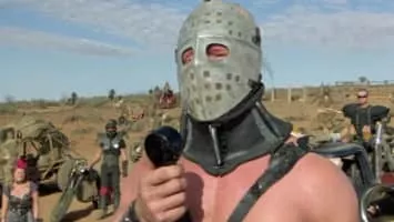 Mad Max 2 - R 1981 ‧ Sci-fi/Thriller ‧ 1h 36m