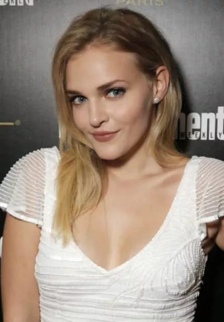 Madeline Brewer - American actress