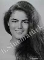 Melike Zobu - Actress