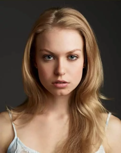 Penelope Mitchell - Australian actress