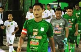 Roni Fatahillah - Indonesian footballer