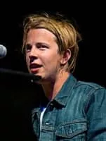 Tom Odell - Singer-songwriter