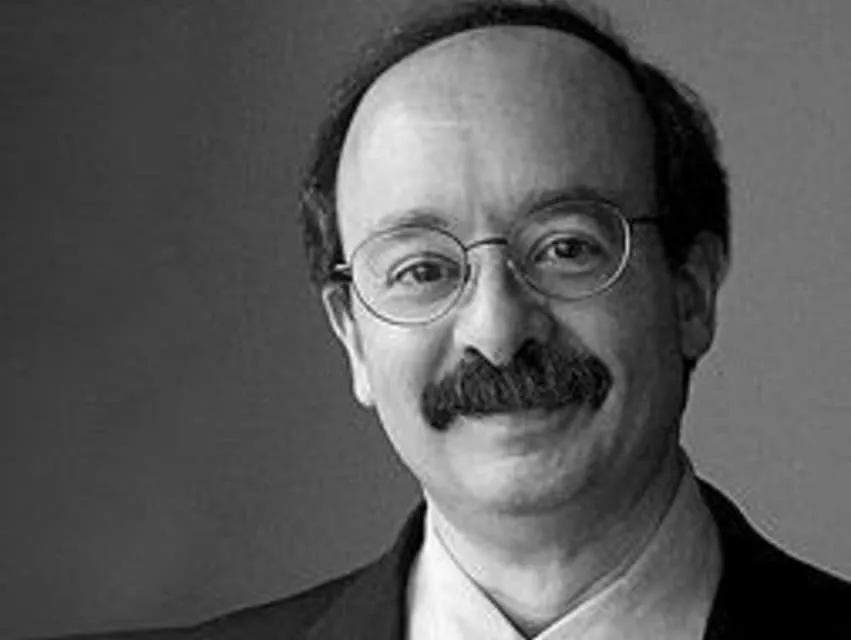 Amory Lovins - American writer