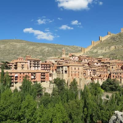 andador visitas guiadas albarracin y teruel mirador de albarracin - 