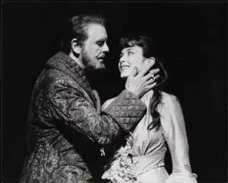 Betsy Joslyn - Actress