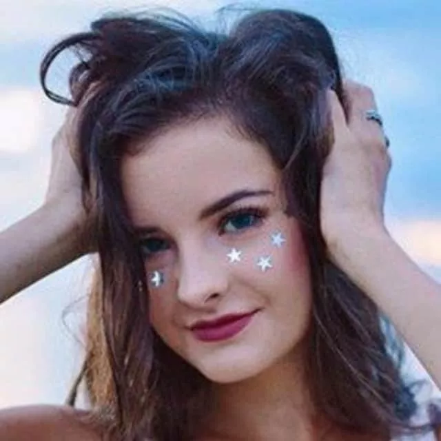 Brooke Hyland - Dancer