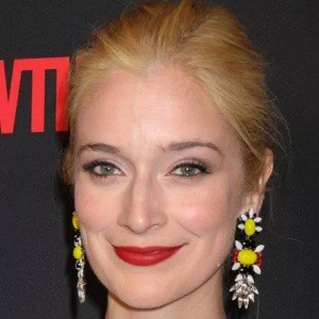 Caitlin Fitzgerald - American actress
