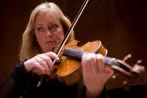 Cynthia Phelps - American violist