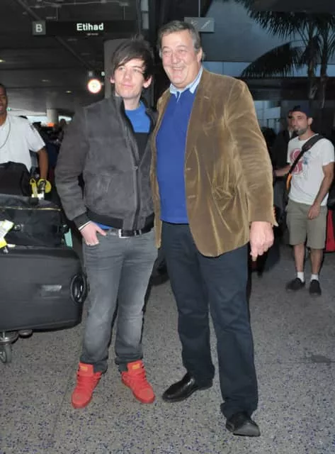 Elliott Spencer - Comedian ‧ Stephen Fry's husband