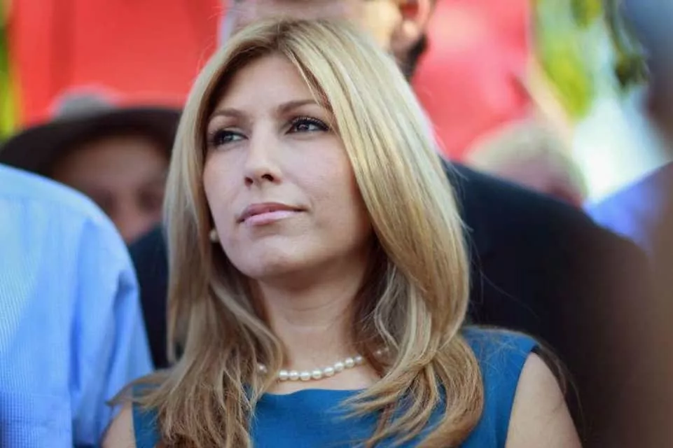 Jeanette Dousdebes Rubio - Marco Rubio's wife