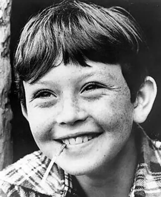 Kelly Reno - Former child actor