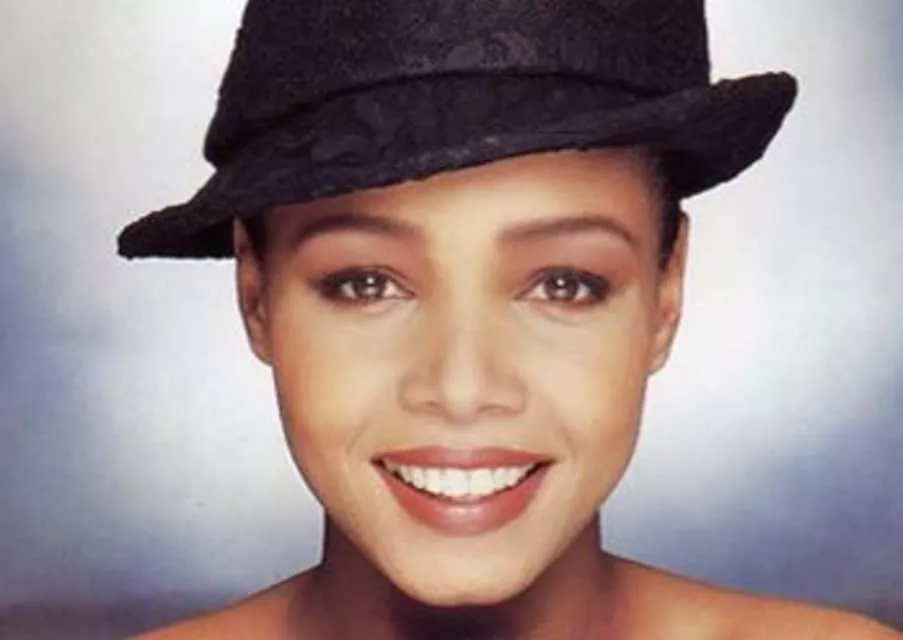 Kim appleby 1990. Feat kim appleby. Feat kim appleby. Feat kim appleby. Feat kim appleby.