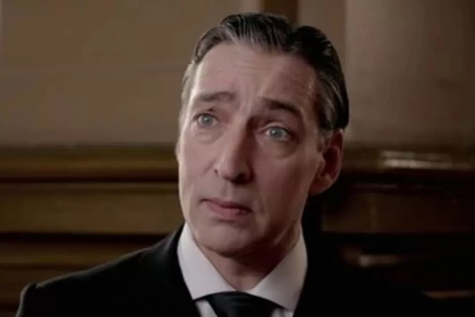 Miles Richardson - Actor