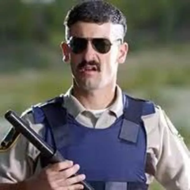 Robert Ben Garant - American actor