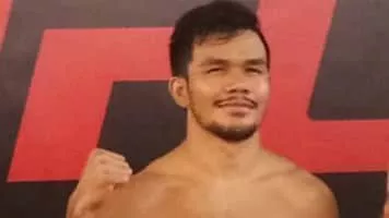 Rolando Navarrete - Filipino former professional boxer