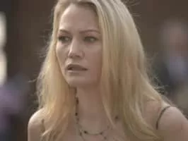 Sarah Wynter - Australian actress