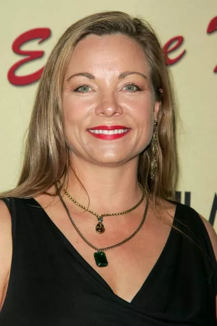 Russell 2019 theresa Theresa Russell
