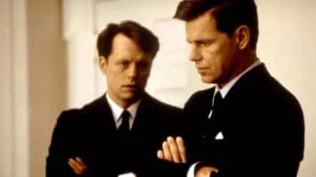 Thirteen Days - 2000 ‧ Drama/Docudrama ‧ 2h 25m