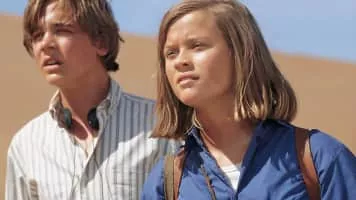 A Far Off Place - 1993 ‧ Drama/Family Drama ‧ 1h 48m