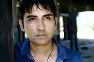 Akbar Kurtha - British actor