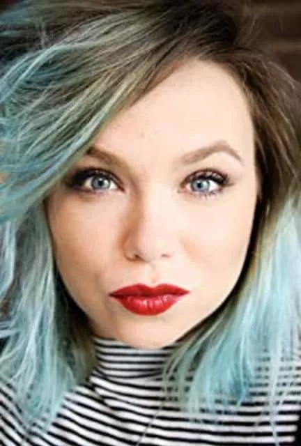 Amanda Fuller - American actress