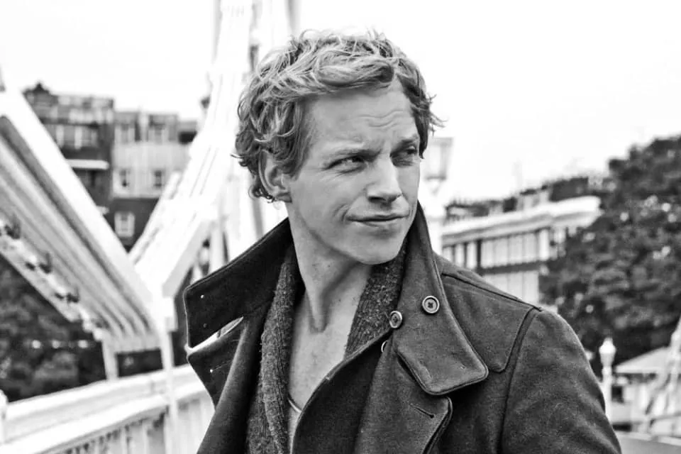 Chris Geere - Actor