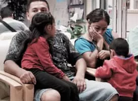 Clínica de Migrantes: life, liberty, and the pursuit of happiness - 2016 ‧ Short/Documentary ‧ 40 mins