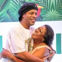 Dona Miguelina Elói Assis dos Santos (Miguelina Elói Assis dos Santos) - Ronaldinho's mother