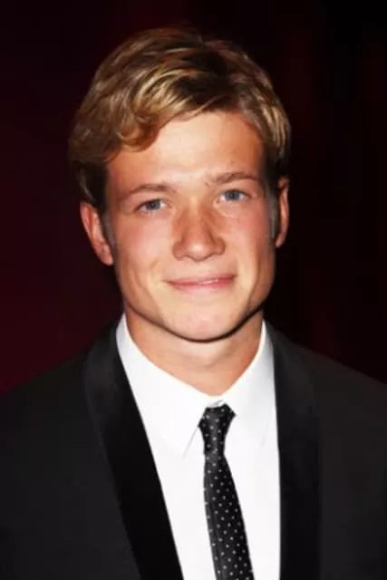 Ed Speleers - Actor